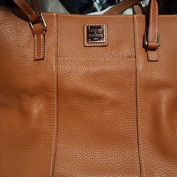 Authentic Dooney and Bourke purse - Picture 2 of 2